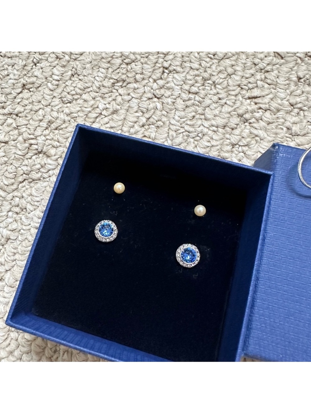 Swarovski Blue Crystal Halo and Free Pearl Stud Earrings
